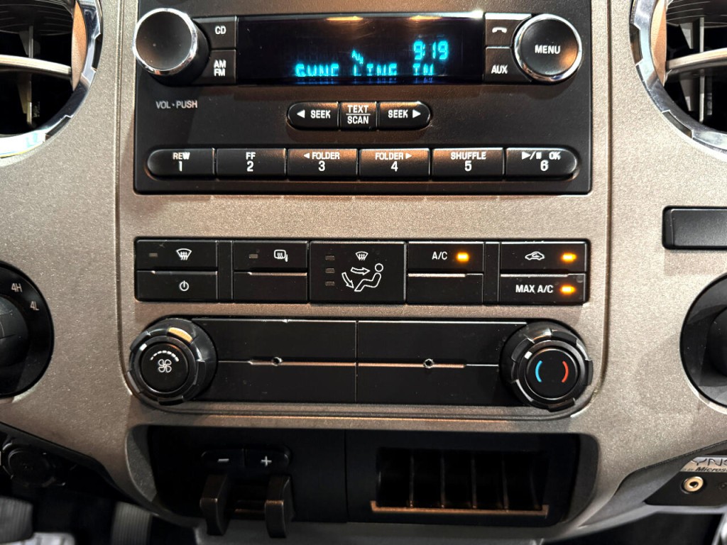 2012 Ford F-250 Image 22