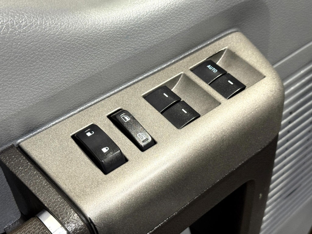 2012 Ford F-250 Image 27