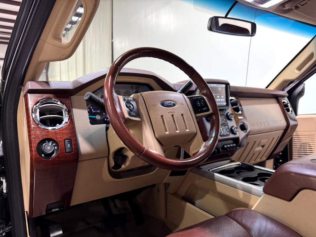 2013 Ford F-250 Image 9