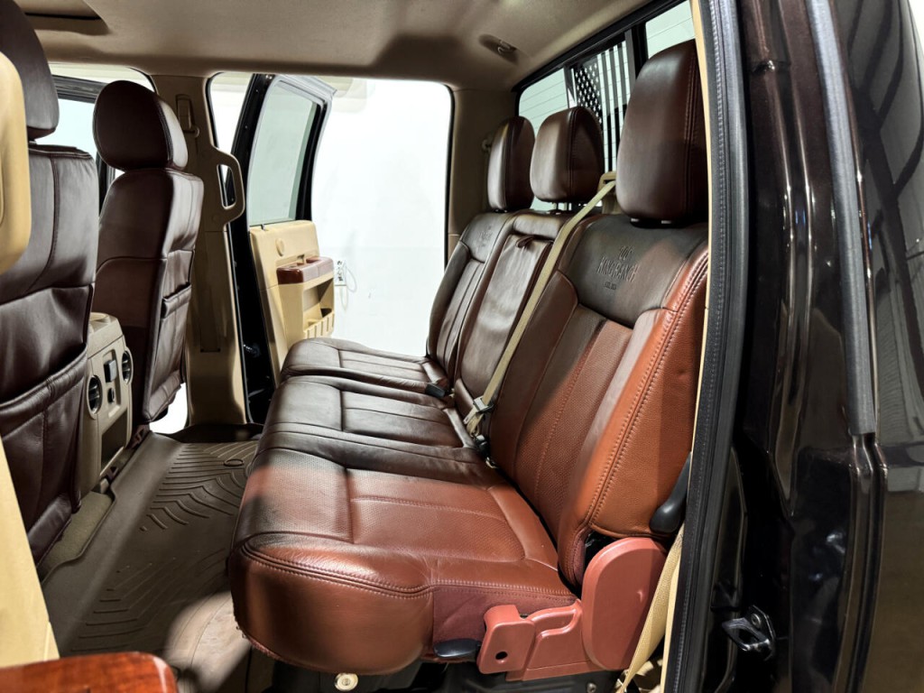2013 Ford F-250 Image 13