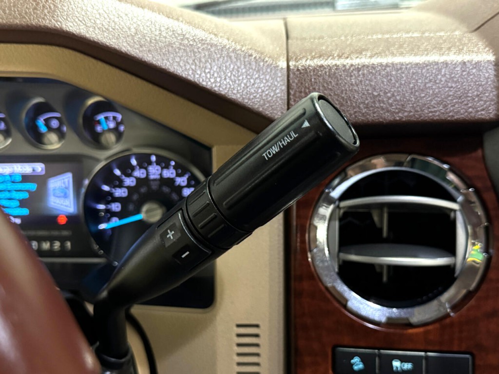 2013 Ford F-250 Image 22
