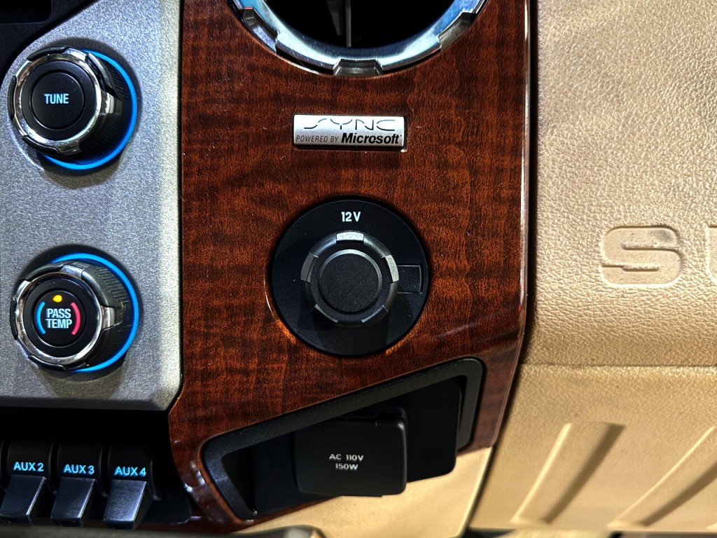 2013 Ford F-250 Image 29