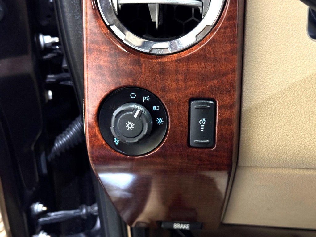 2013 Ford F-250 Image 31