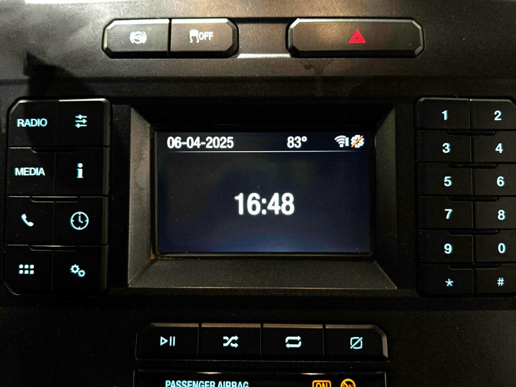 2022 Ford F-250 Image 6