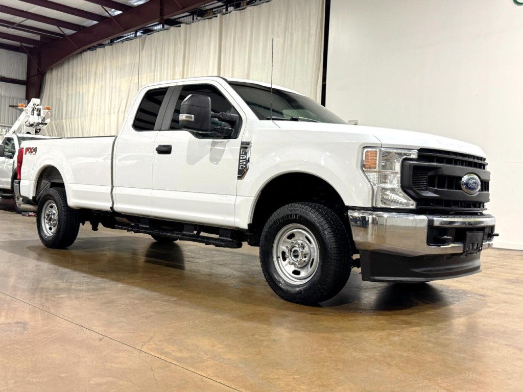 2022 Ford F-250 Image 2