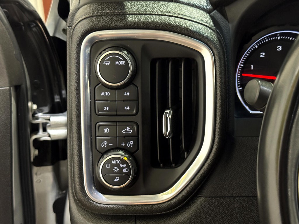 2023 Chevrolet Silverado 1500 Image 28