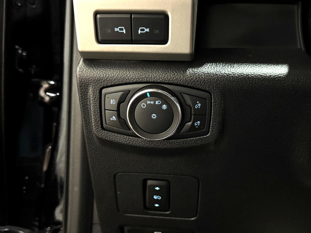 2021 Ford F-350 Image 31