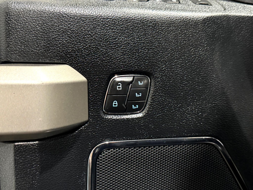 2021 Ford F-350 Image 34