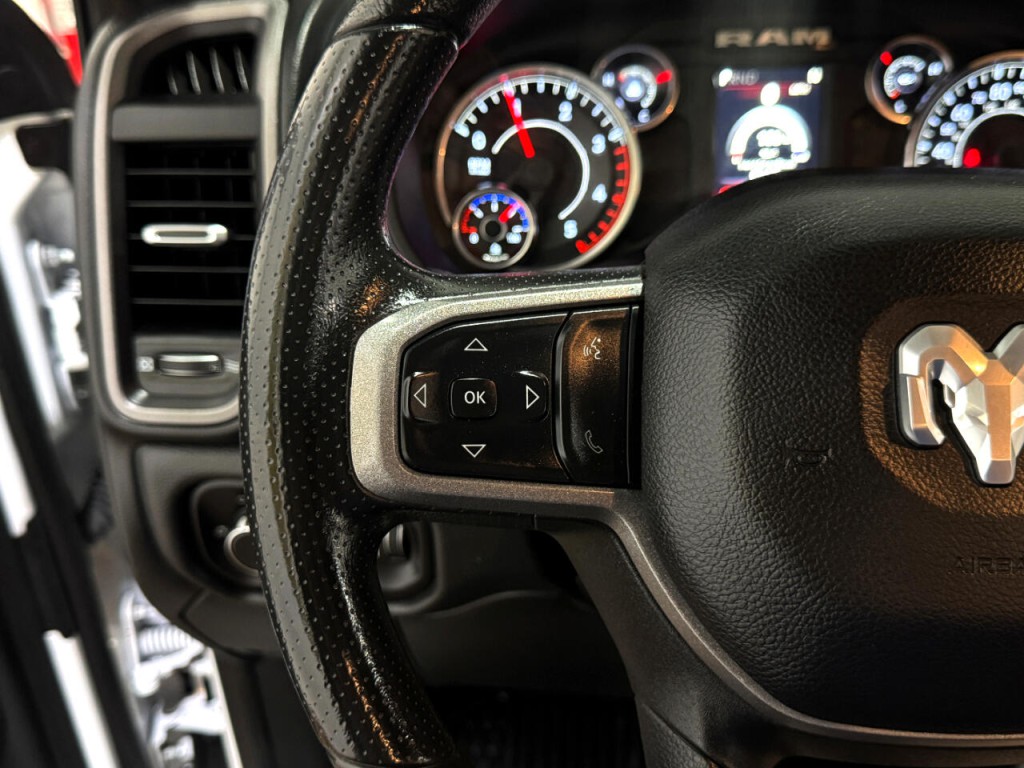 2023 RAM 3500 Image 21