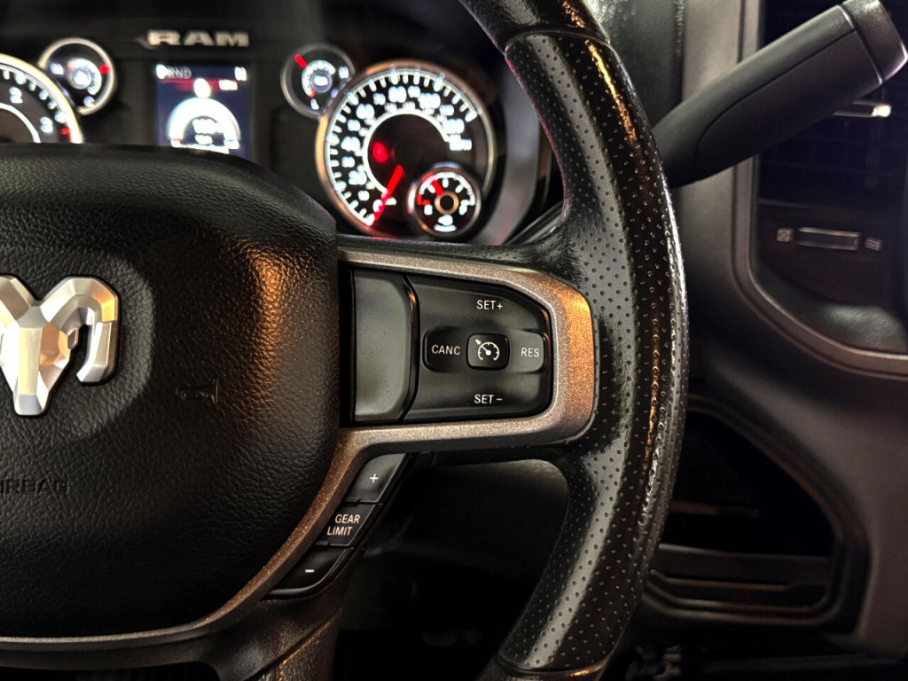 2023 RAM 3500 Image 22
