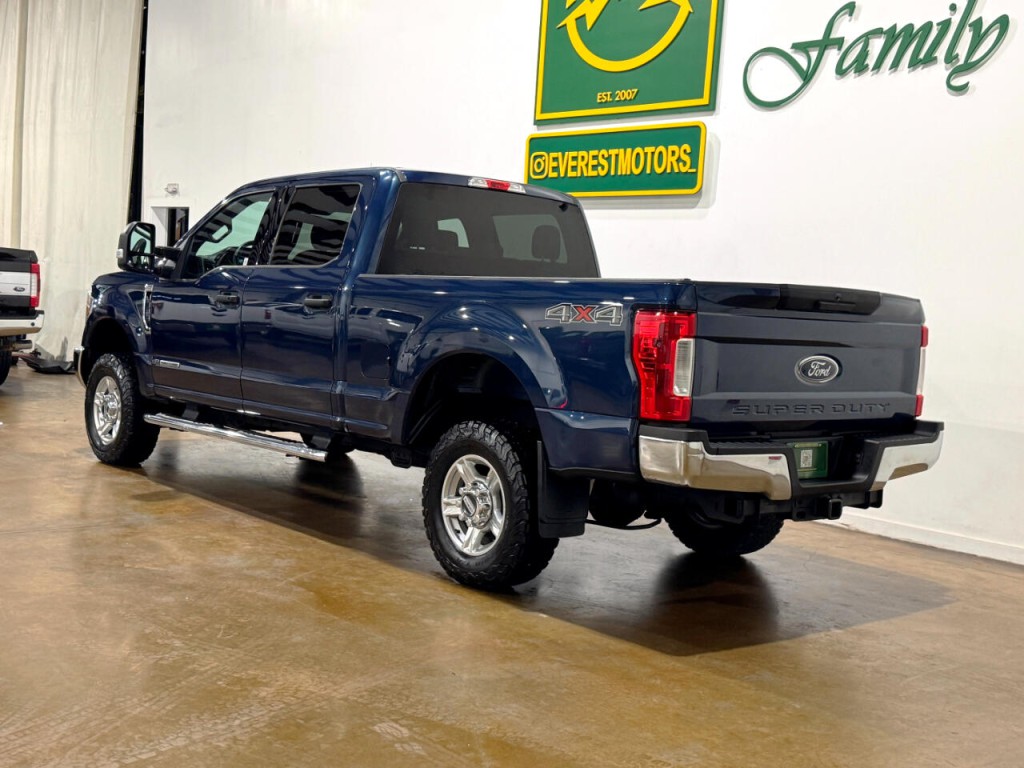 2017 Ford F-250 Image 5
