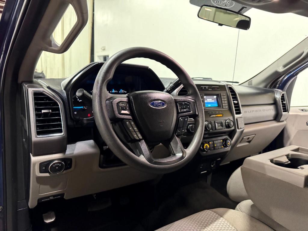 2017 Ford F-250 Image 9