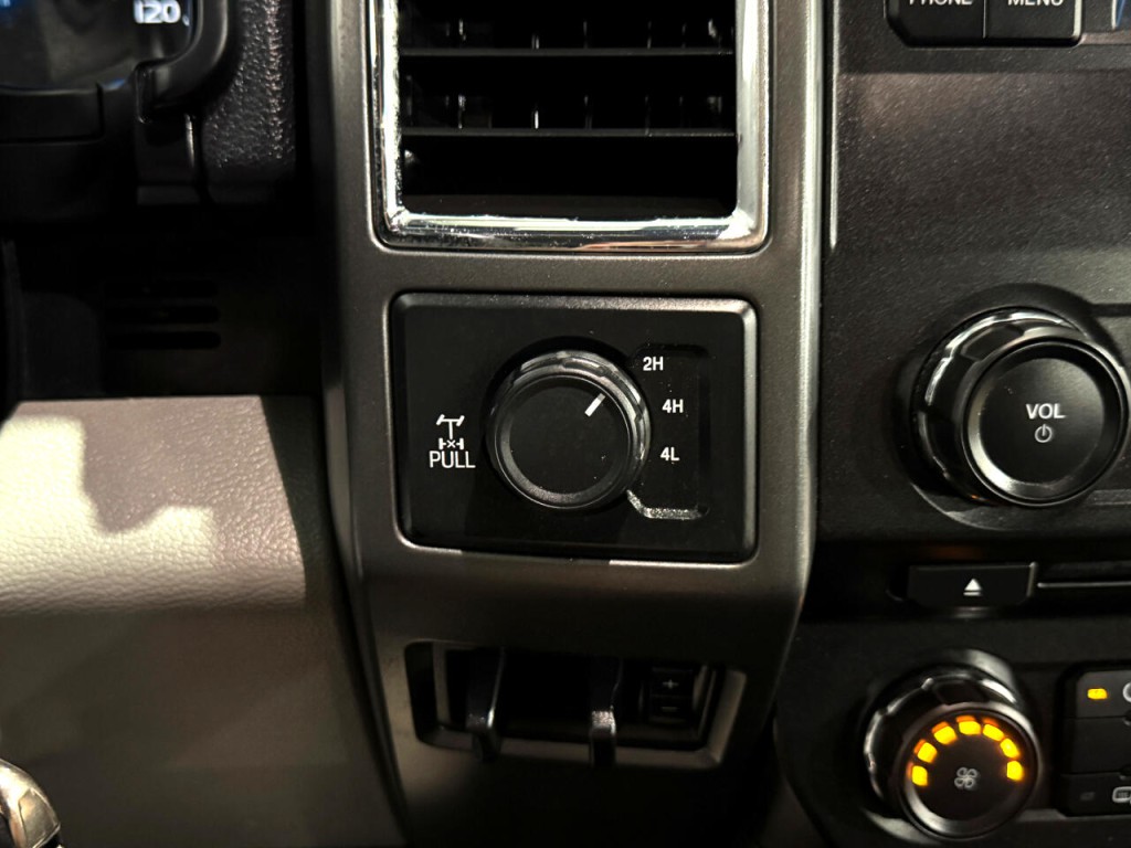 2017 Ford F-250 Image 25
