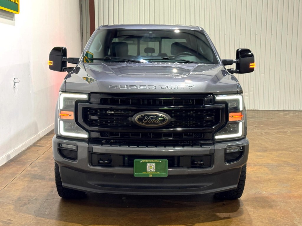 2022 Ford F-250 Image 2