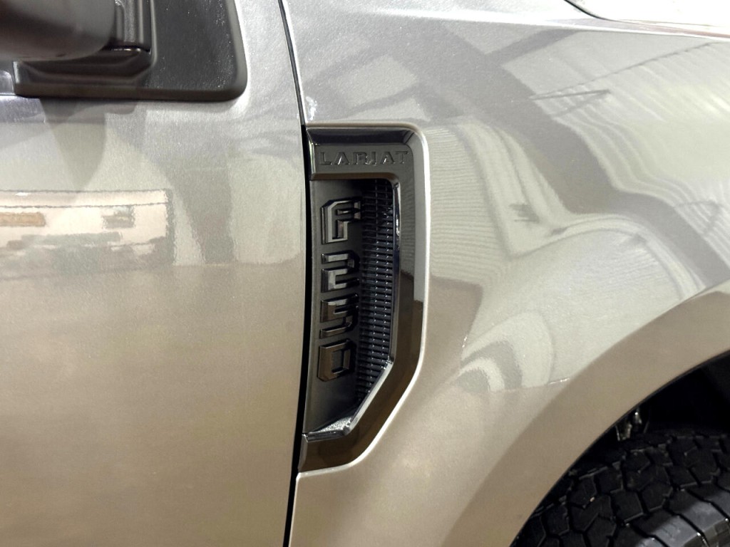 2022 Ford F-250 Image 44