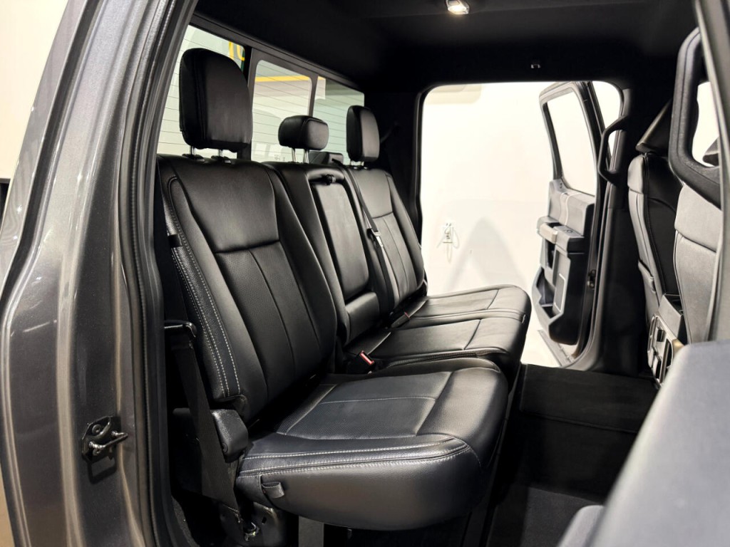 2022 Ford F-250 Image 13