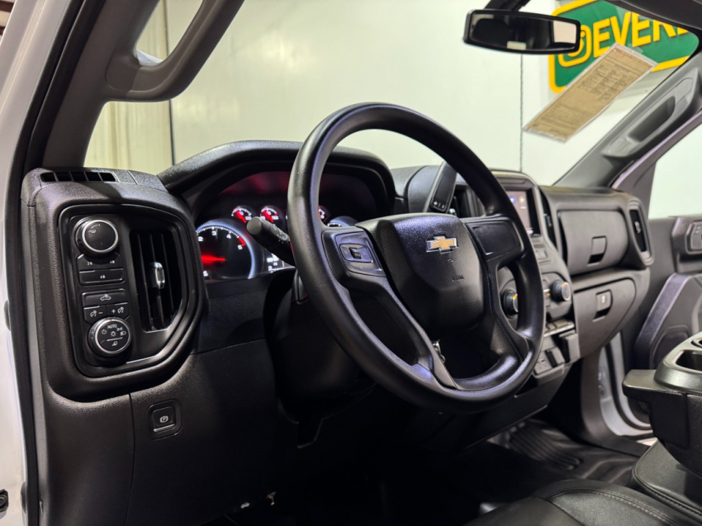 2023 Chevrolet Silverado 1500 Image 10