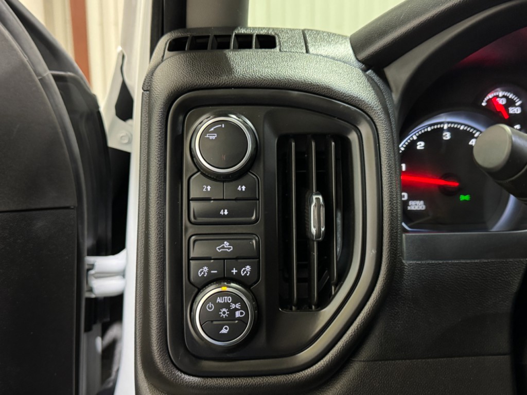 2023 Chevrolet Silverado 1500 Image 26