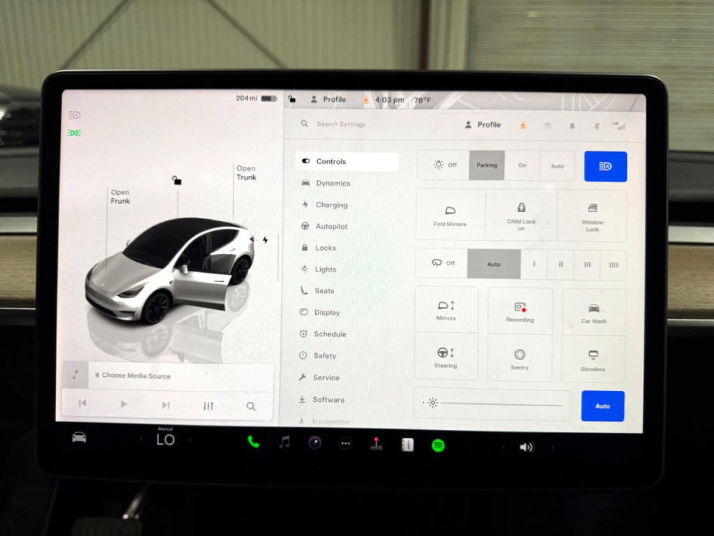 2022 Tesla Model Y Image 31