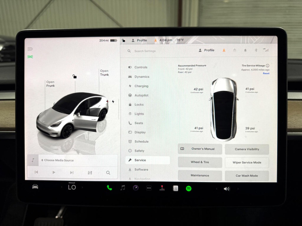 2022 Tesla Model Y Image 36