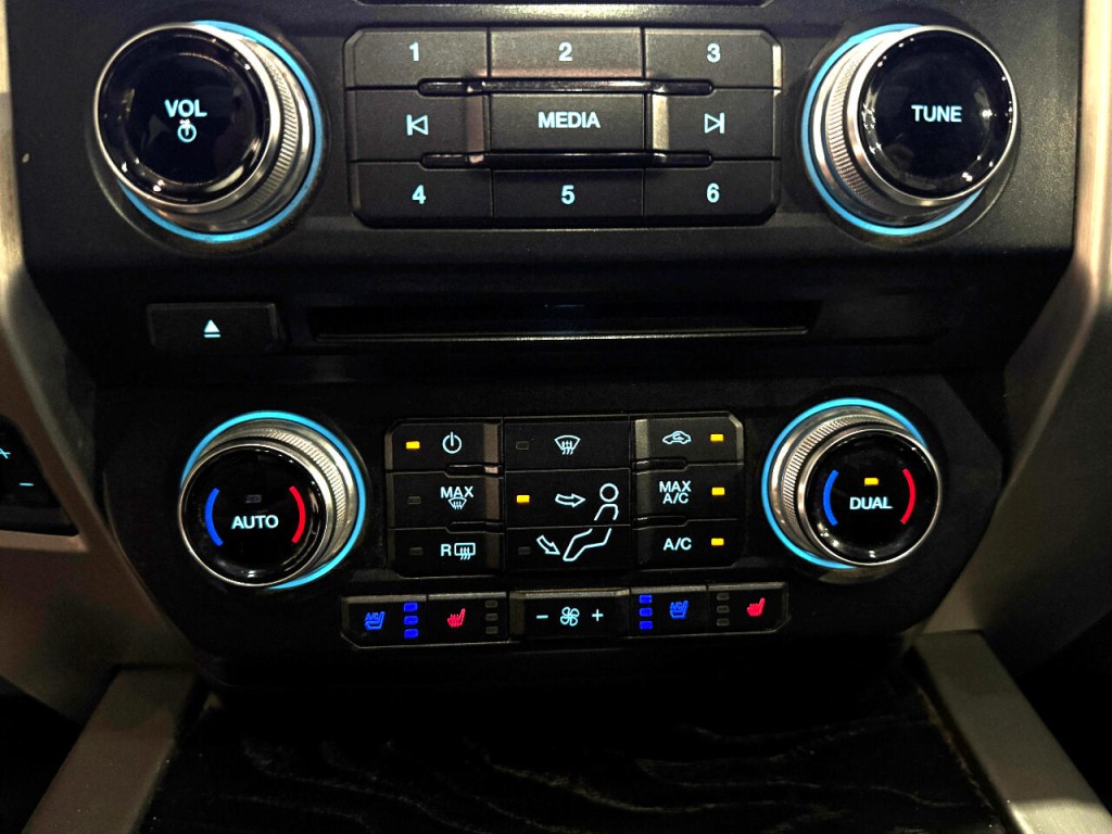 2018 Ford F-250 Image 37