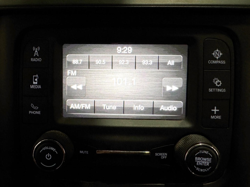 2022 RAM 2500 Image 3
