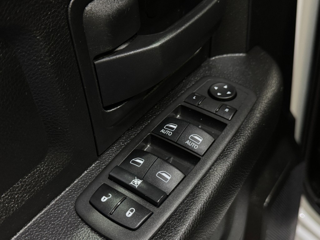 2022 RAM 2500 Image 25