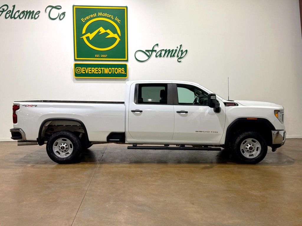 2023 GMC Sierra 2500 Image 2
