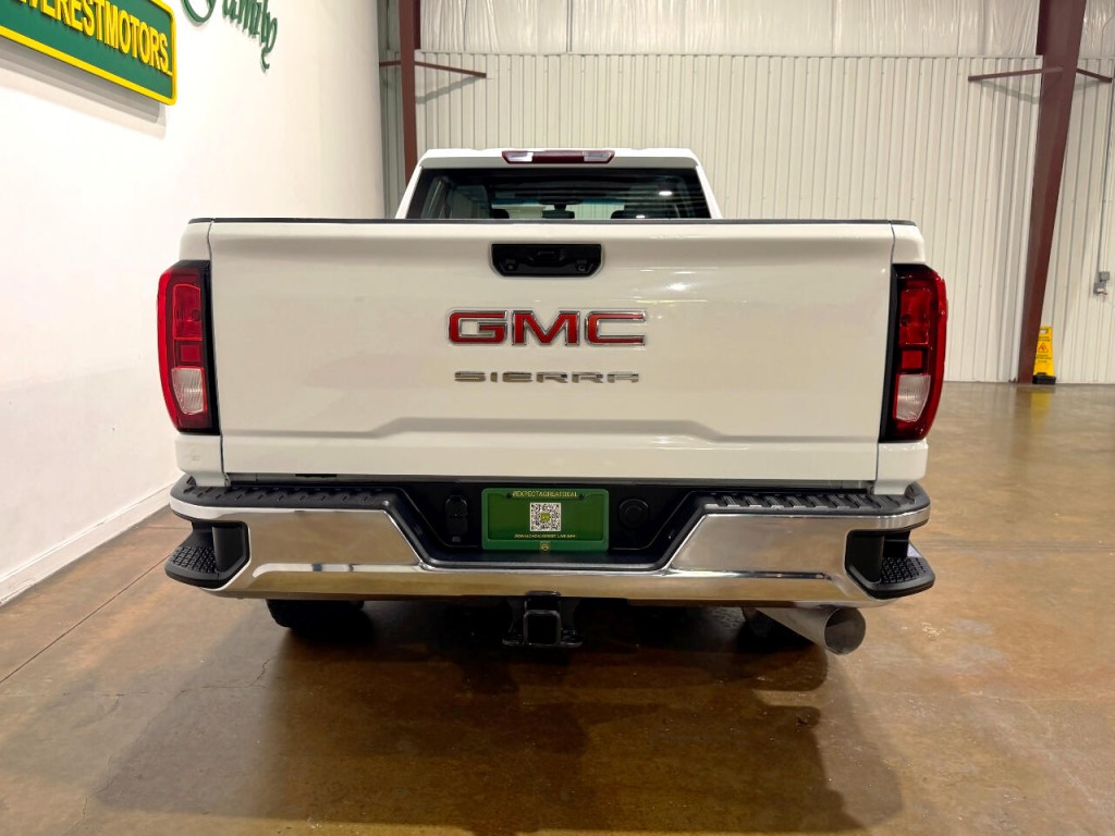 2023 GMC Sierra 2500 Image 6
