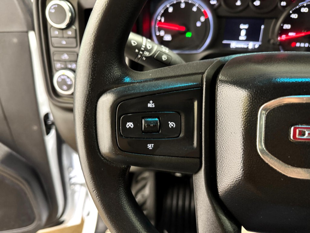 2023 GMC Sierra 2500 Image 18