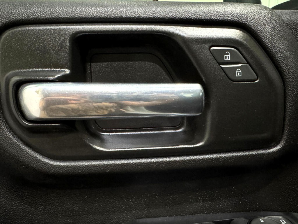 2023 GMC Sierra 2500 Image 20