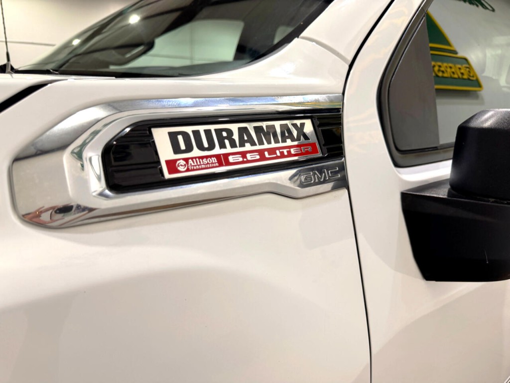 2023 GMC Sierra 2500 Image 27