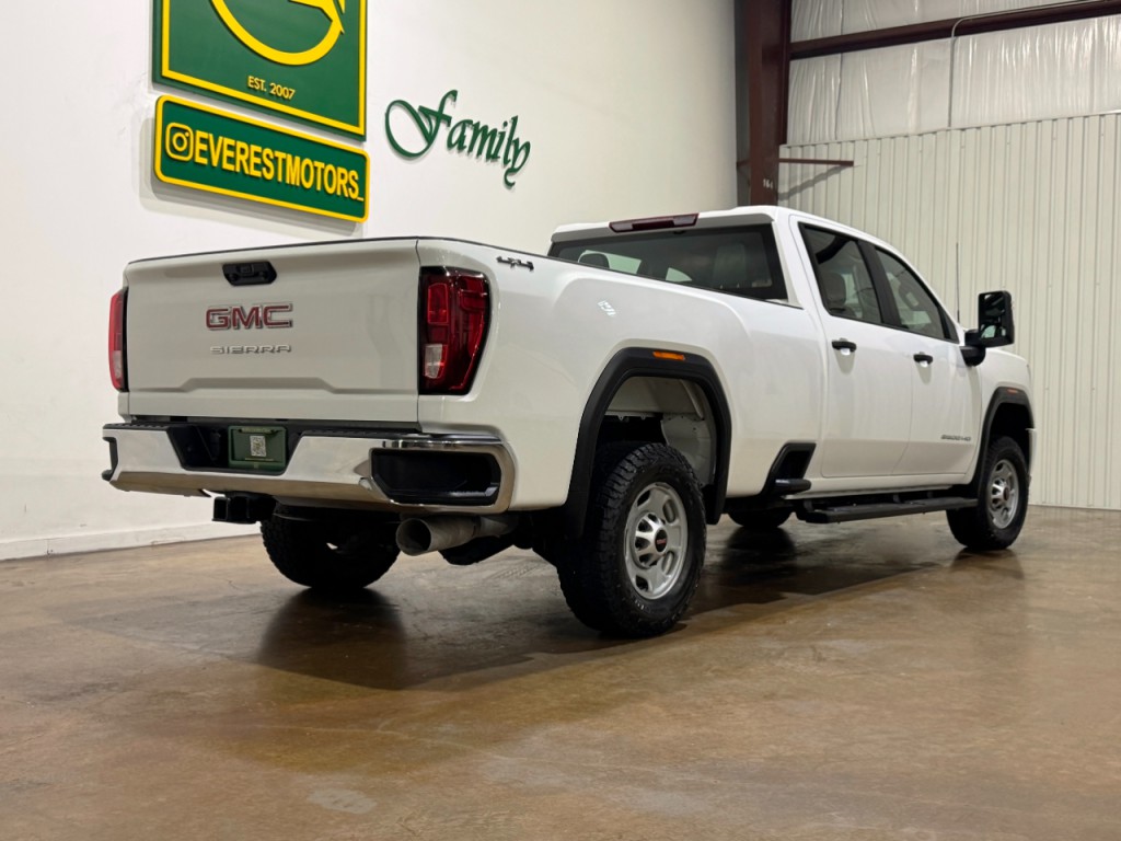 2023 GMC Sierra 2500 Image 8