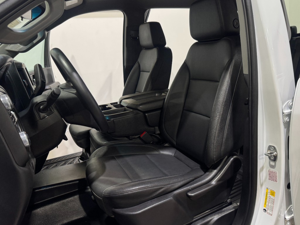 2023 GMC Sierra 2500 Image 12