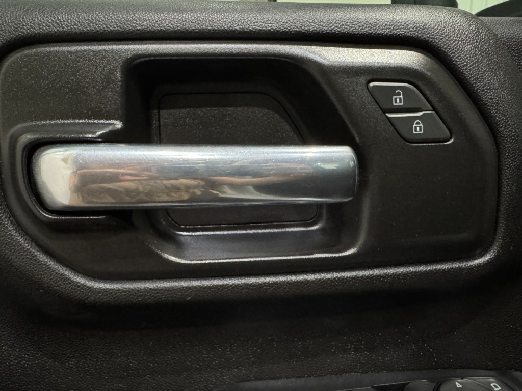 2023 GMC Sierra 2500 Image 21