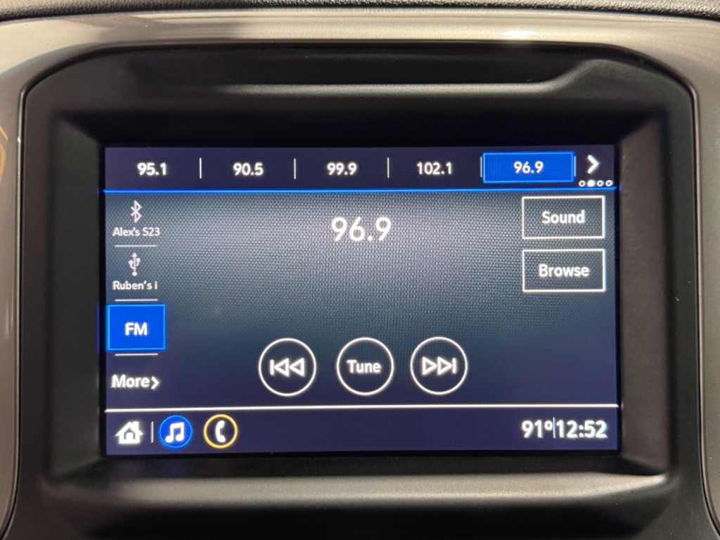 2023 GMC Sierra 2500 Image 24