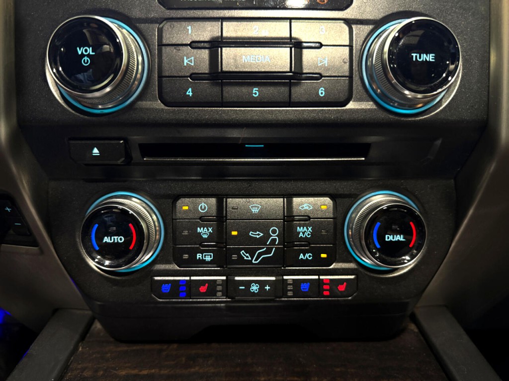 2017 Ford F-250 Image 7
