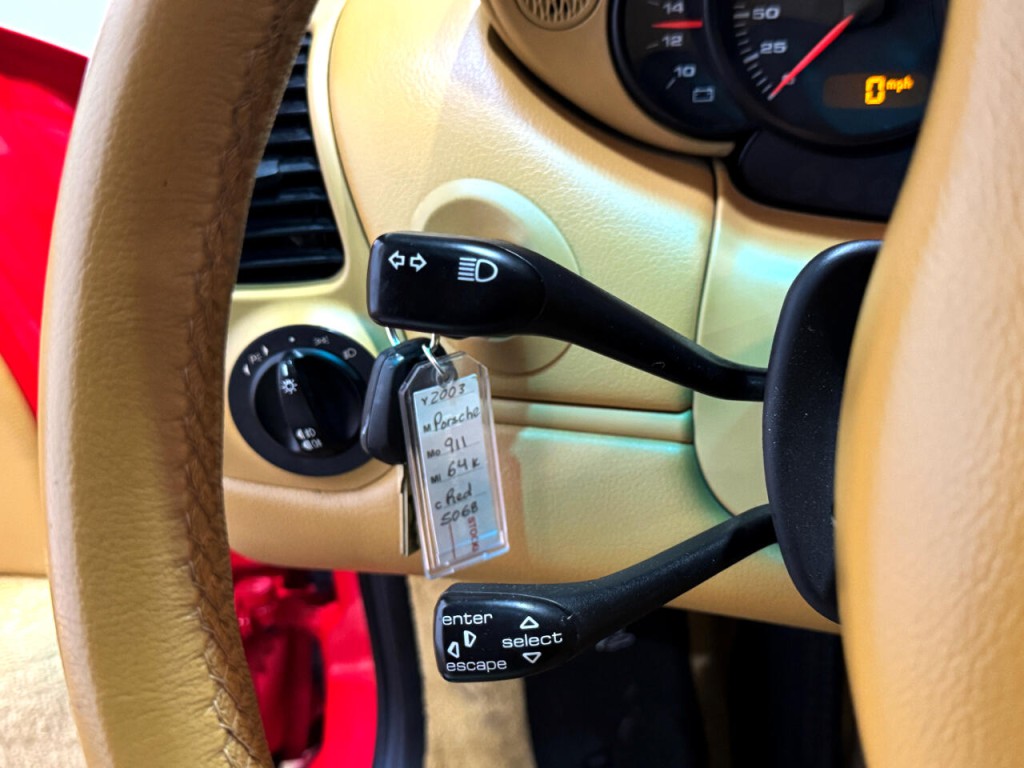 2003 Porsche 911 Carrera Image 17