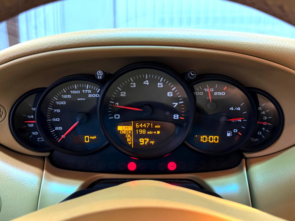 2003 Porsche 911 Carrera Image 29