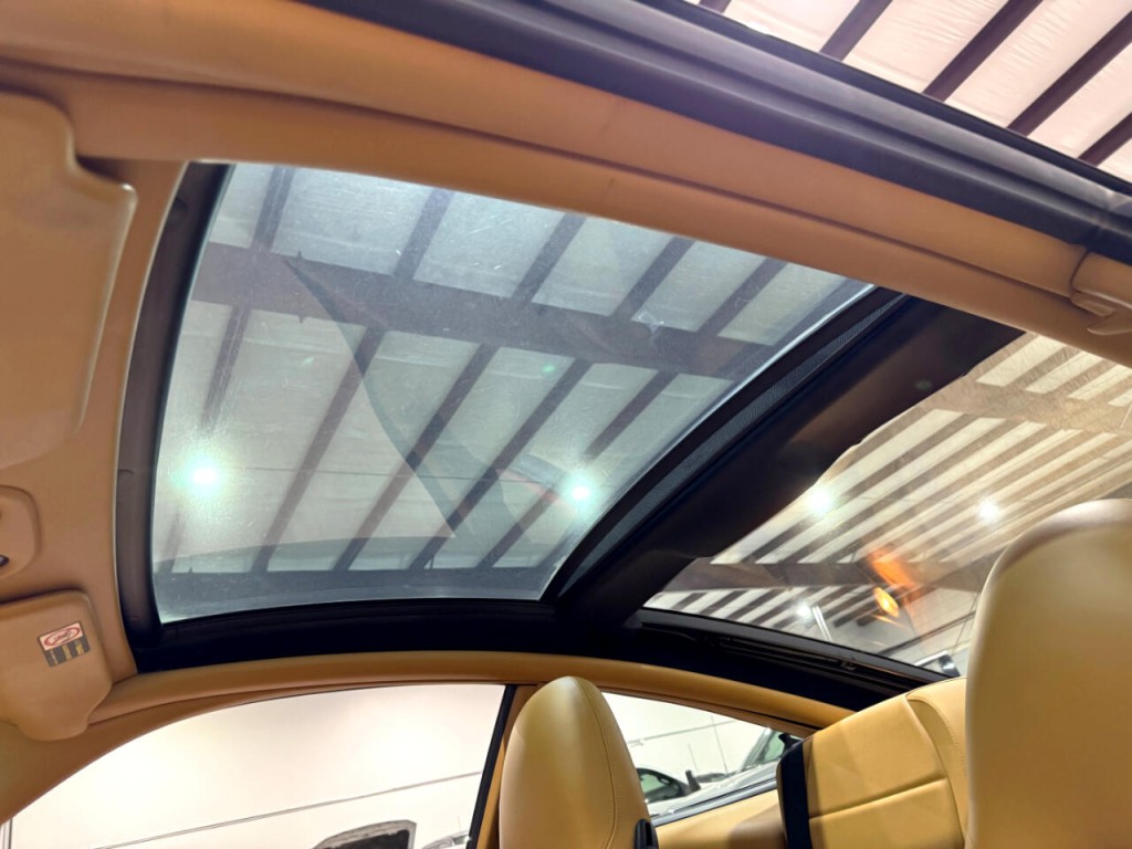 2003 Porsche 911 Carrera Image 31
