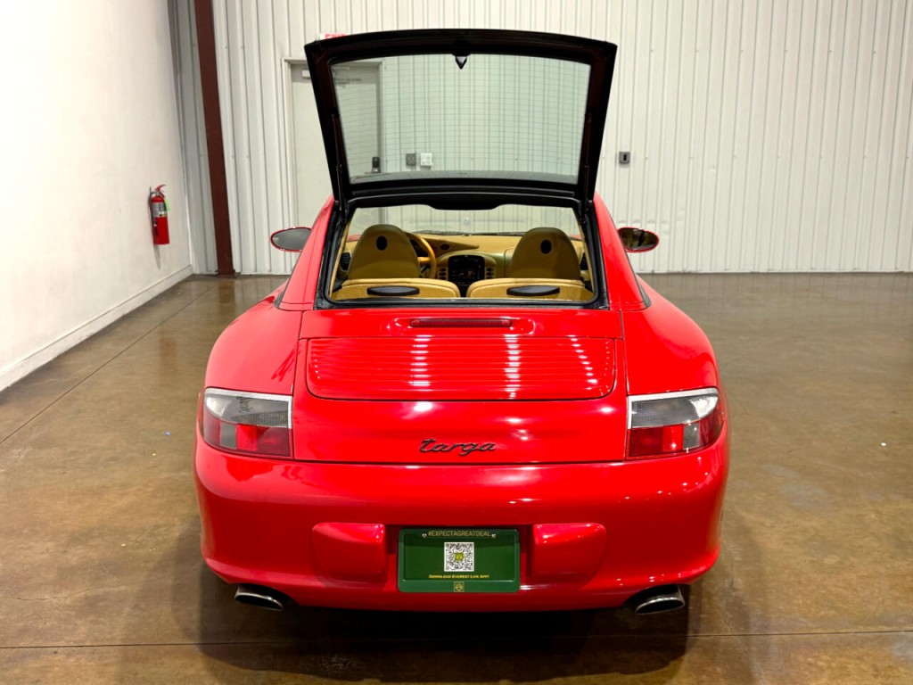 2003 Porsche 911 Carrera Image 35