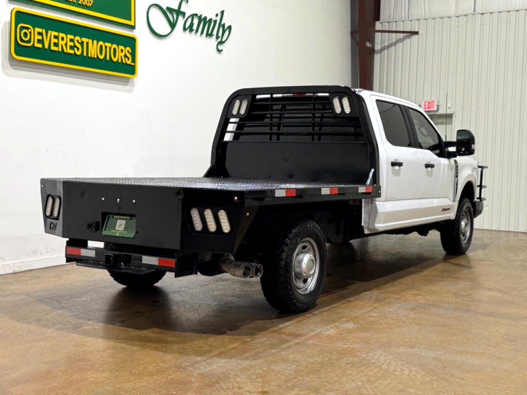 2023 Ford F-250 Image 7