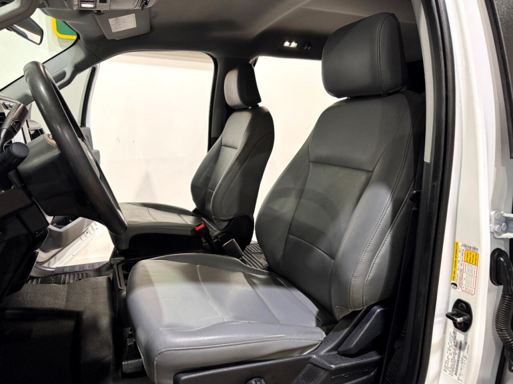 2023 Ford F-250 Image 11