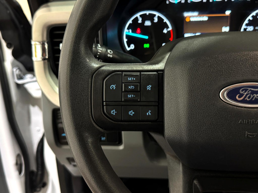 2023 Ford F-250 Image 21