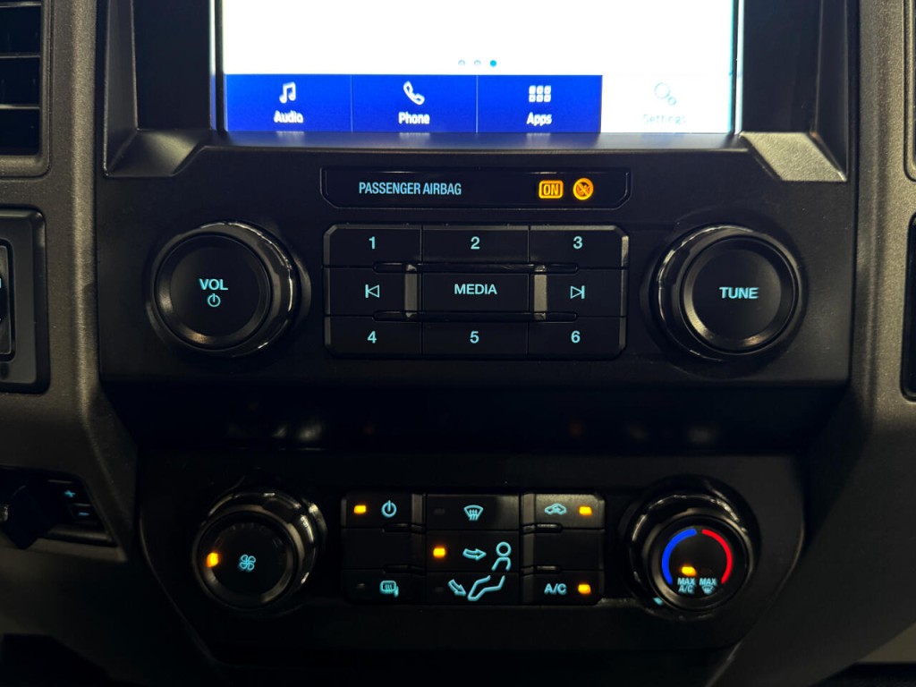 2022 Ford F-250 Image 40