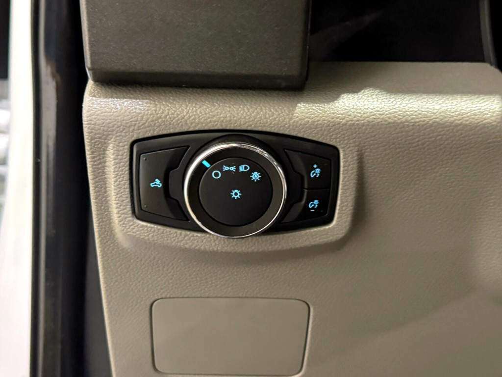 2022 Ford F-250 Image 41