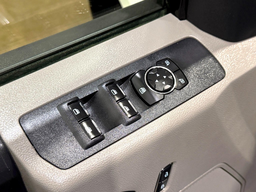 2022 Ford F-250 Image 43