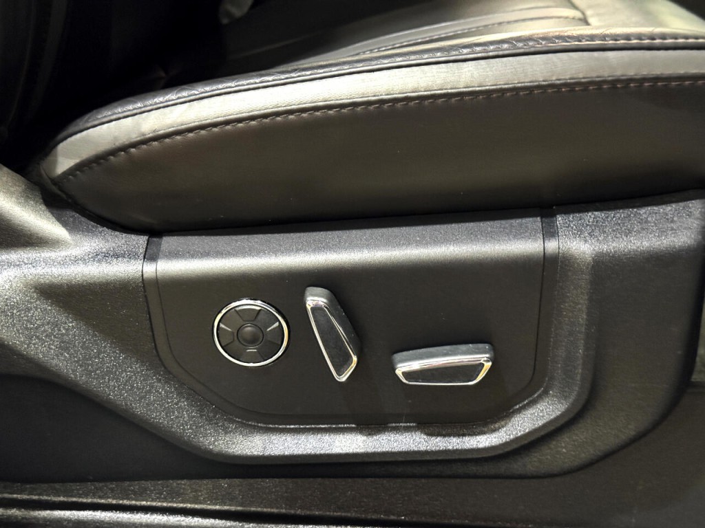 2018 Ford F-350 Image 25