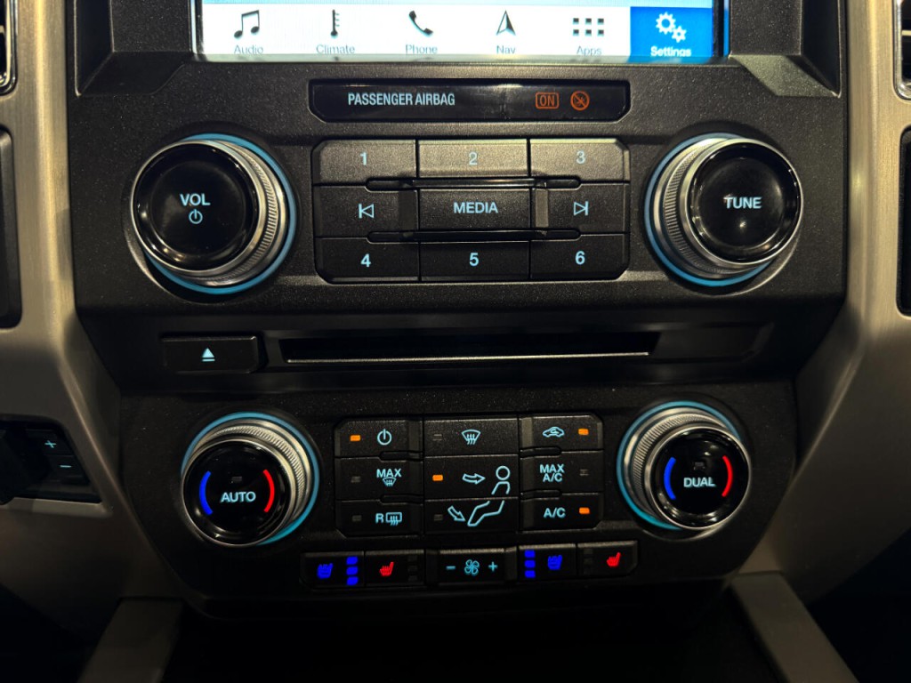 2018 Ford F-350 Image 29