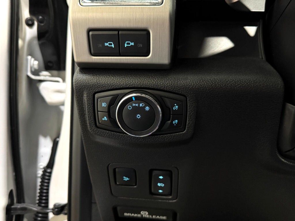 2018 Ford F-350 Image 30